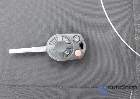 2015 Ford Focus Se z USA, uszkodzony, nr VIN 1FADP3K29FL213152